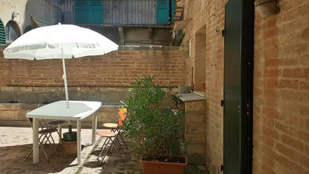 Casa Iolanda Lejlighed Siena Eksteriør billede